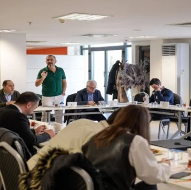 6-degisik-dogal-tas-tasarim-yarismasi